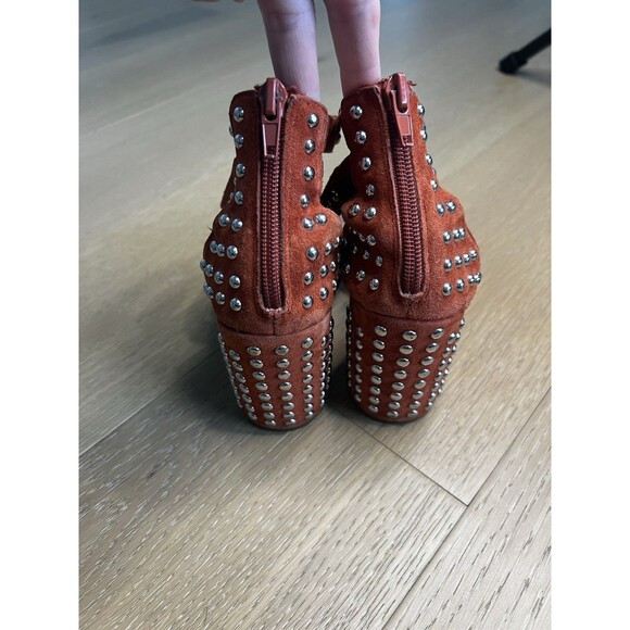 Steve Madden Block Heel Rust Orange Suede Leather Studded Fara-S Size 6 - Picture 5 of 9